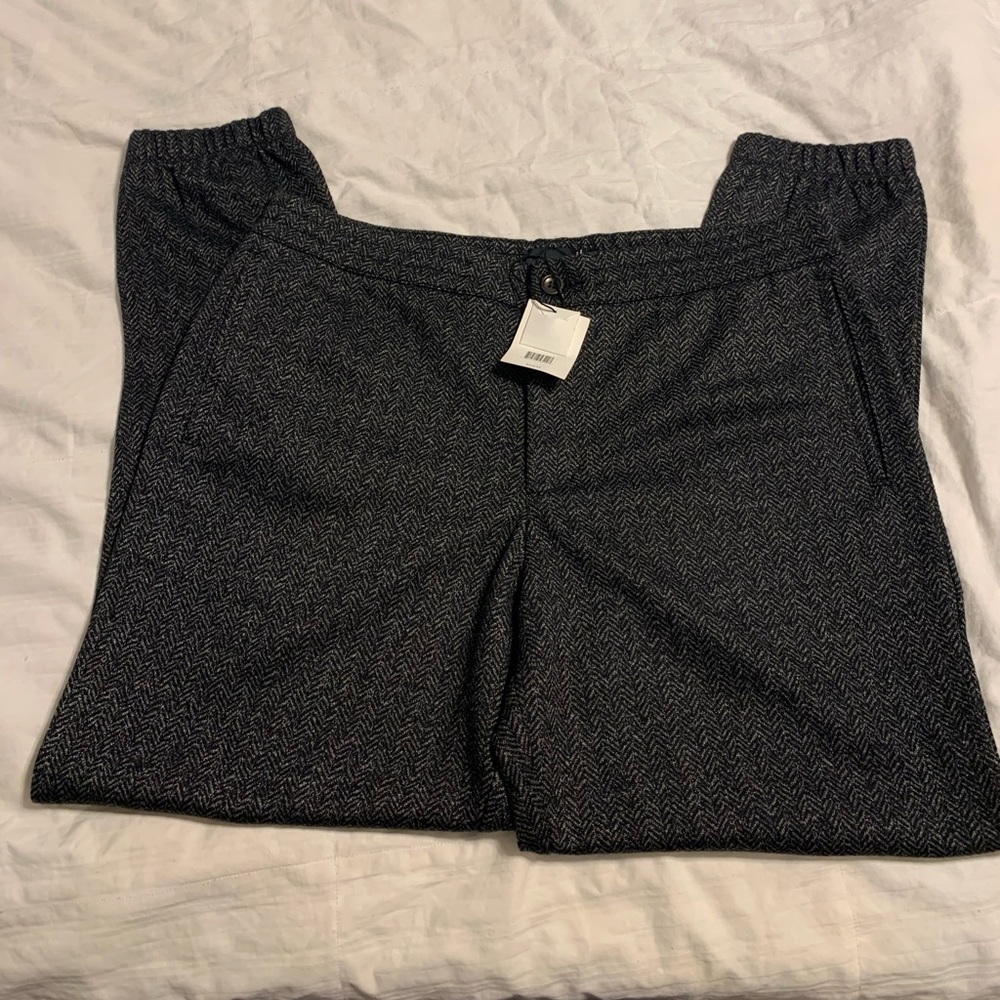 NWT Mens Vince large herringbone dress pants
